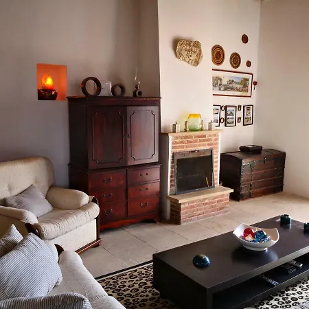 منزل ريفي Stone House Apsiou